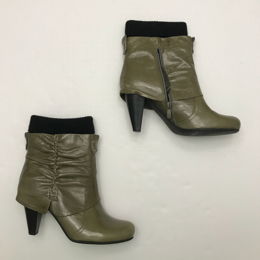 Barbara Bucci Italy olive sweater bootie size 8